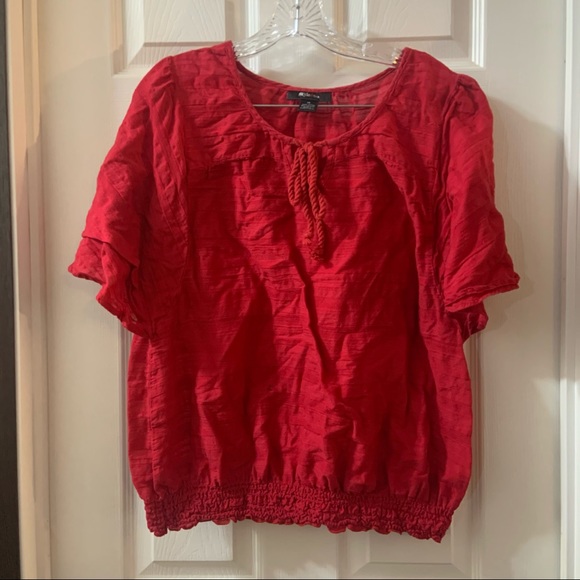 Style & Co. Tops - Style & Co Red-Pink Scoop Neck Short Sleeve Blouse